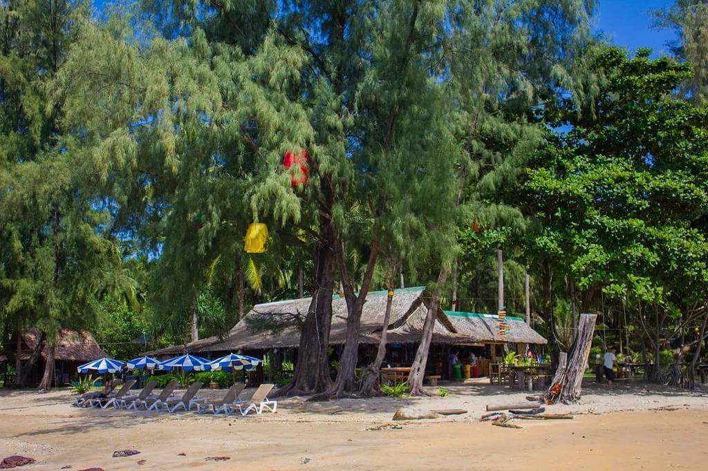 Kohjum Freedom Resort Koh Jum Luaran gambar