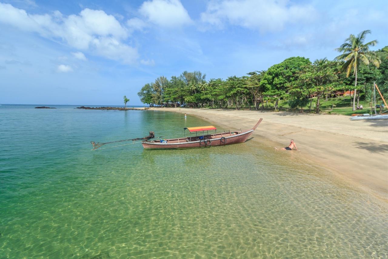 Kohjum Freedom Resort Koh Jum Luaran gambar