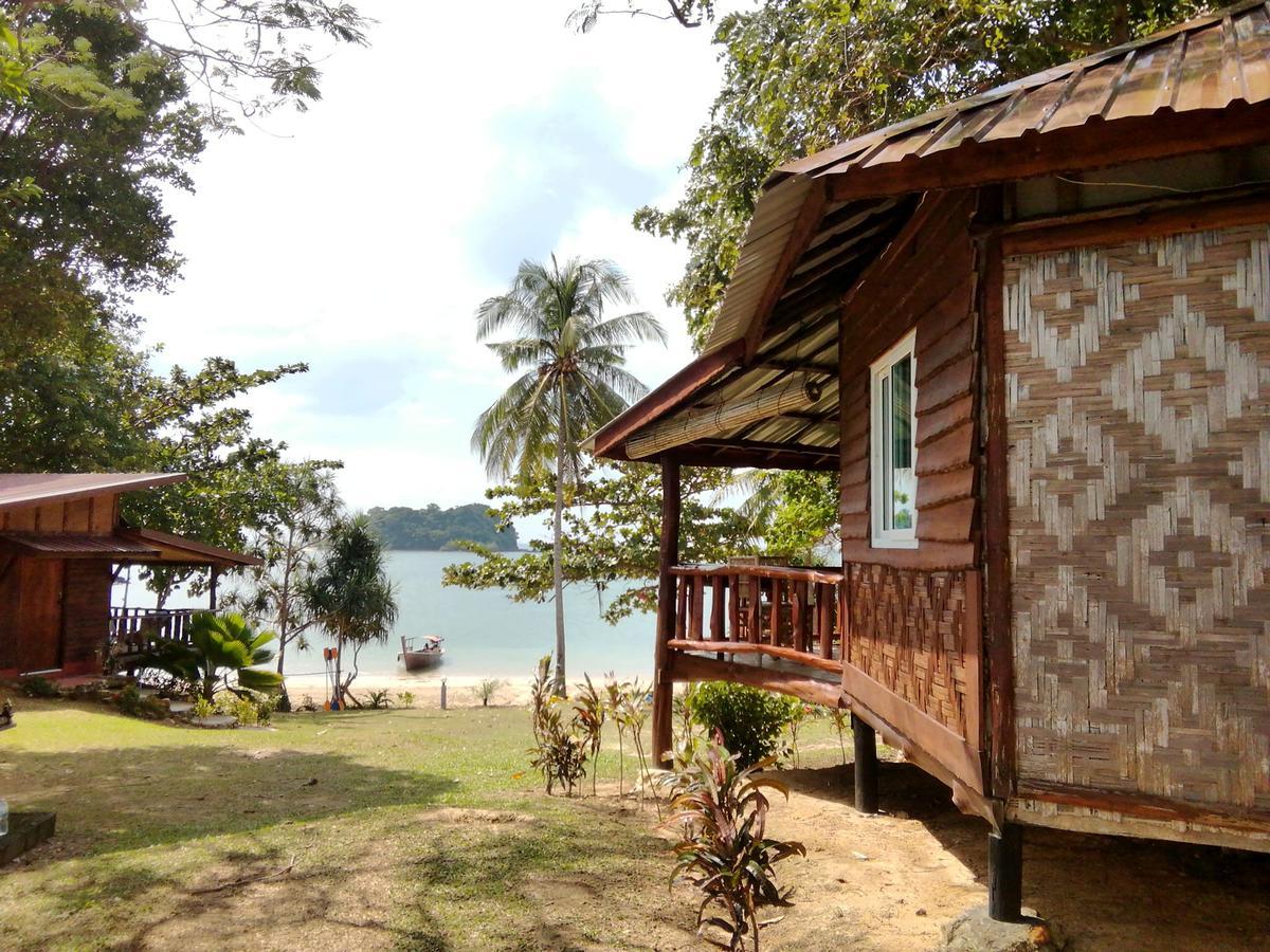 Kohjum Freedom Resort Koh Jum Luaran gambar